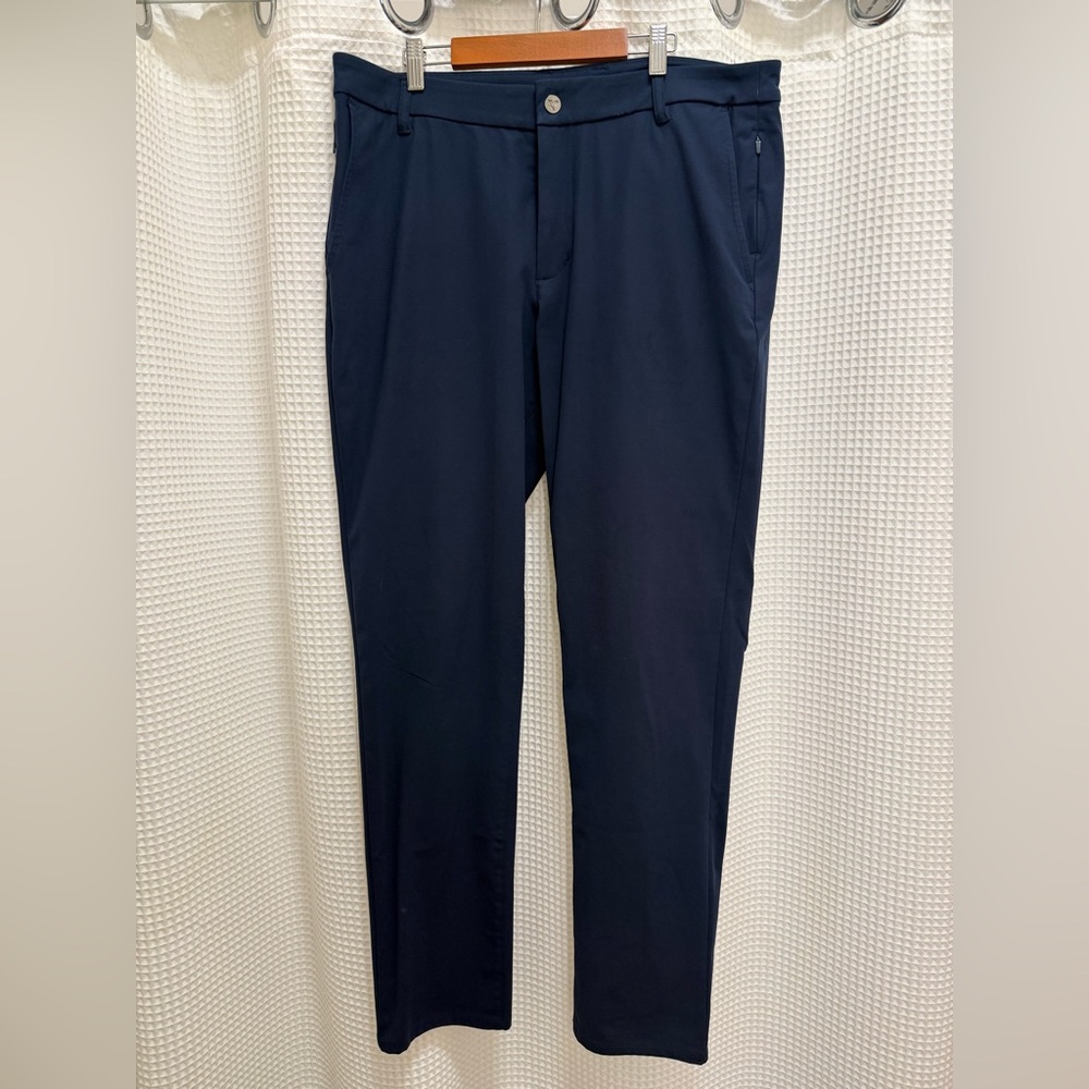 Men's Navy classic fit 5 pocket pants - Size 36